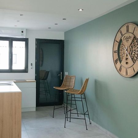 Studio Meuble Avec Terrasse Port-de-Bouc Eksteriør billede